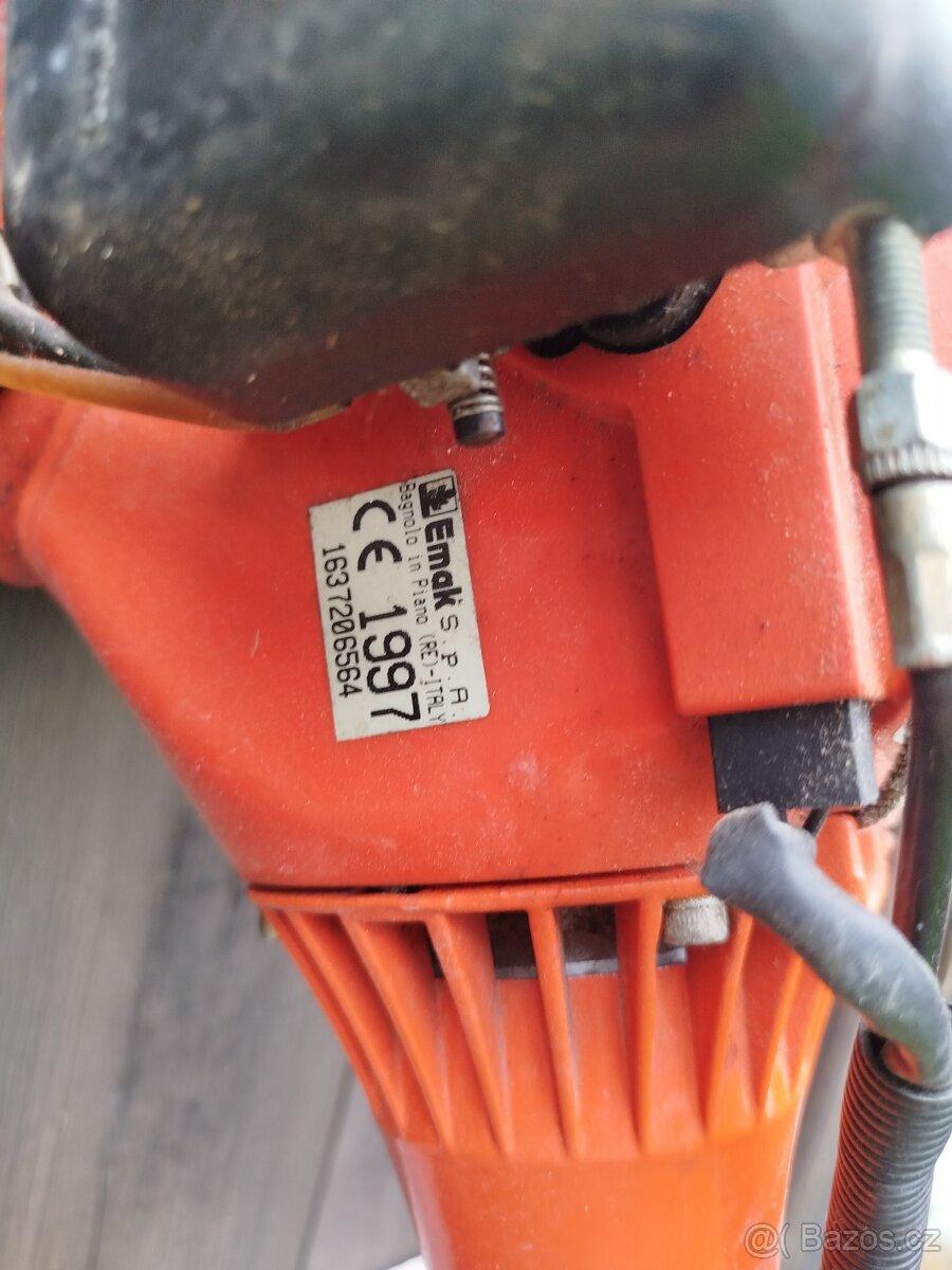 Motorová kosa, křovinořez Oleo Mac 726 D - 5