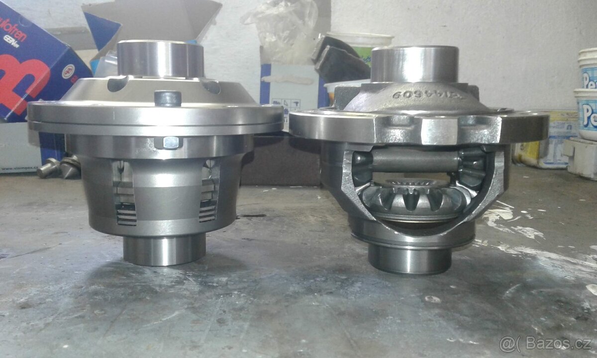 BMW E30 2,3 Turbo závodní - 5