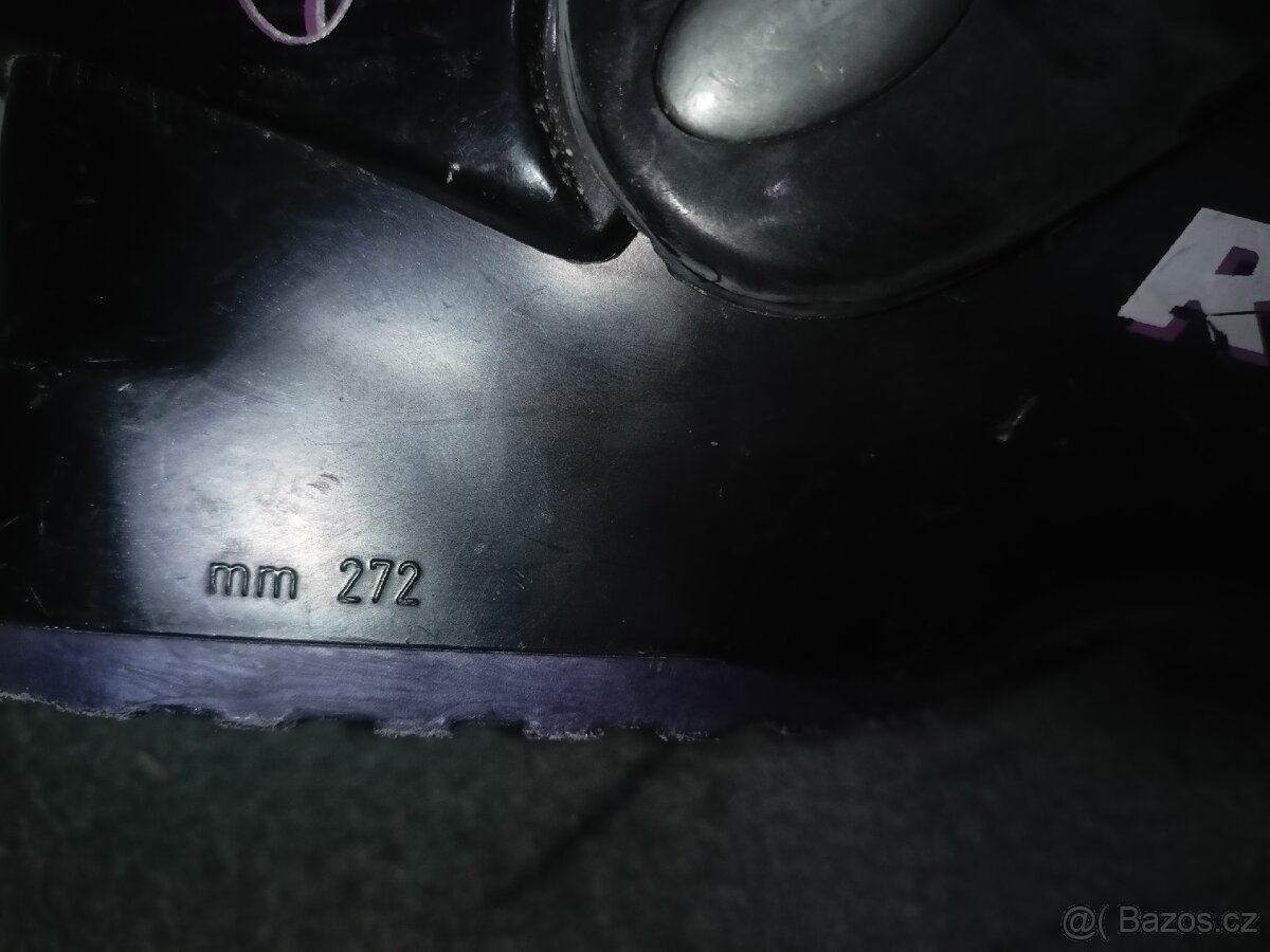 Dětské lyžáky Rossignol Liberty 23/24.5, 272mm - 5