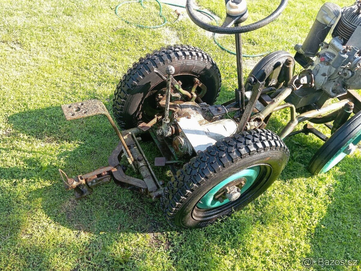 Prodám starý postřikovač značky Autofenomen sigma pump - 5