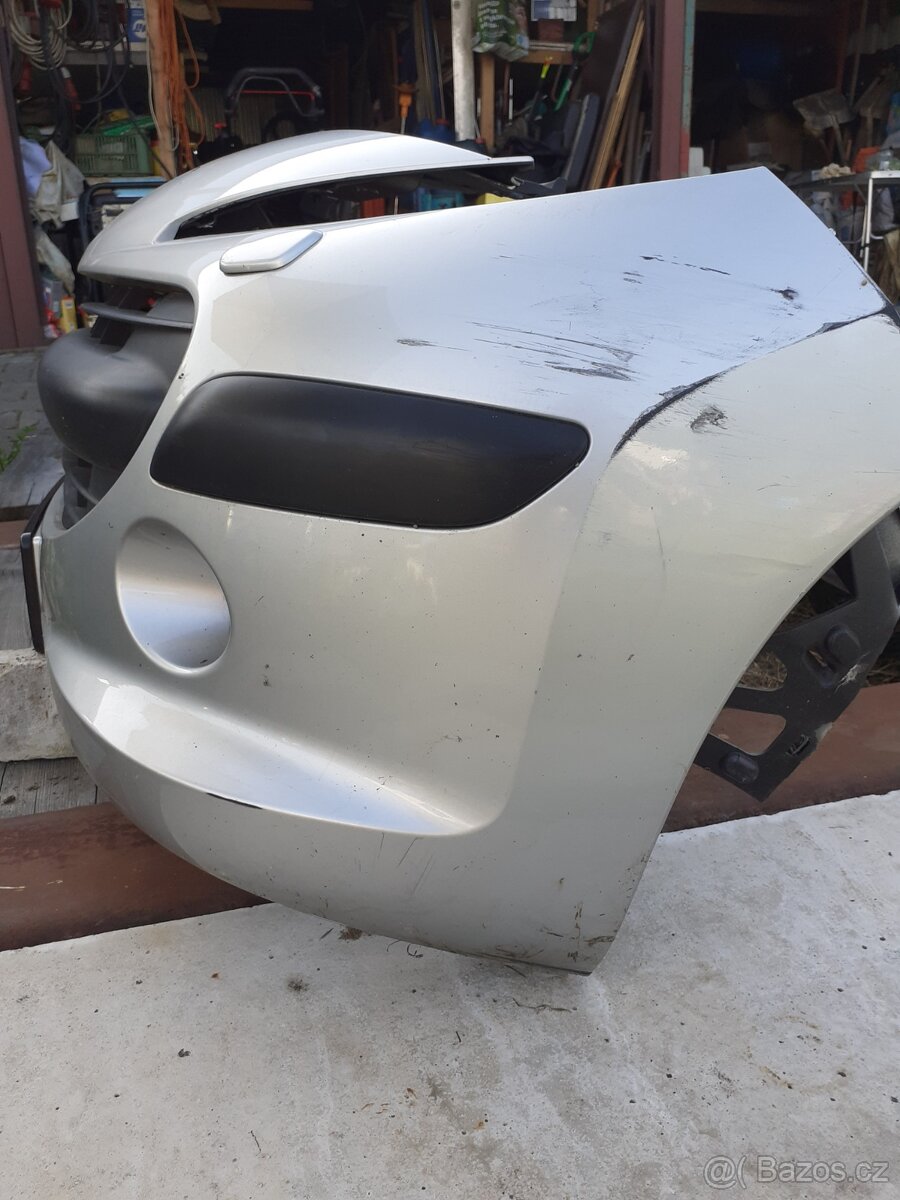 Prodám přední nárazník - 5