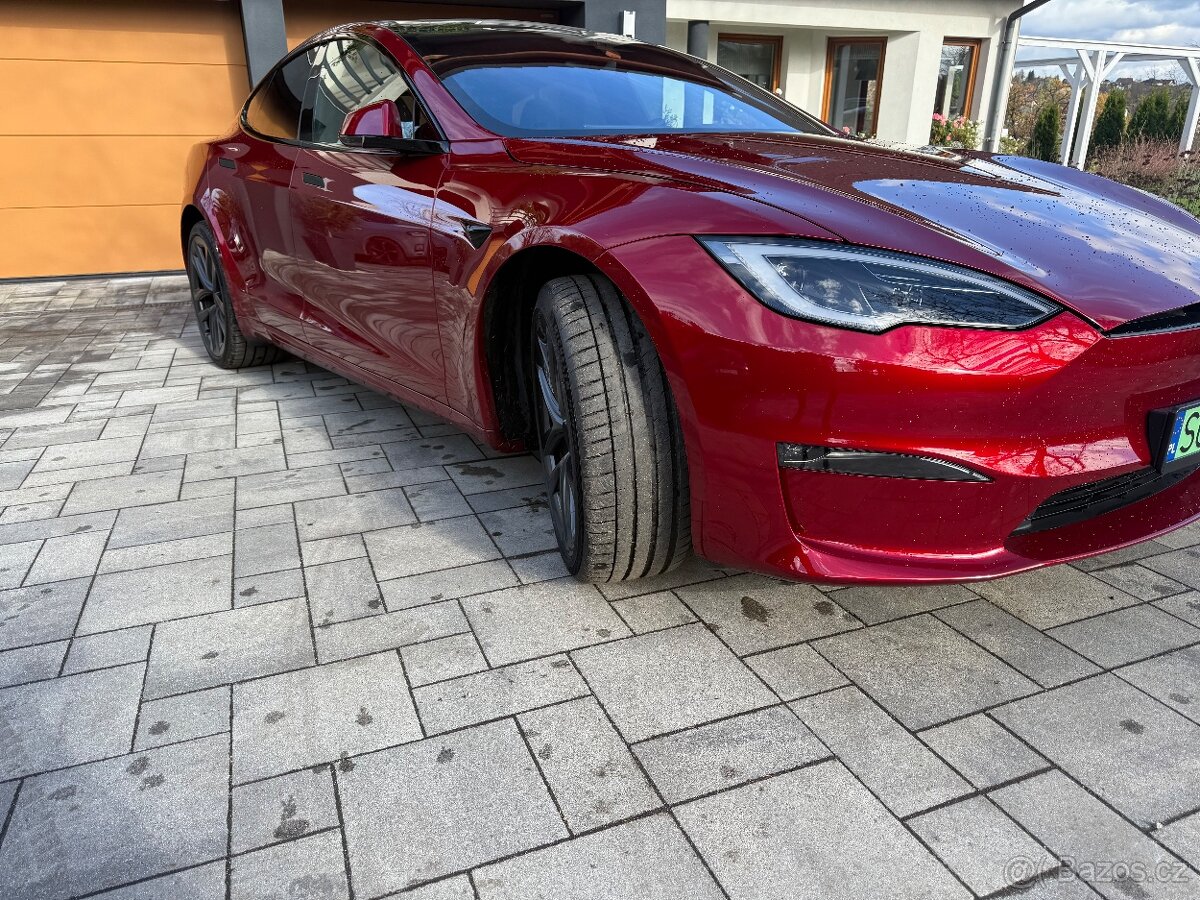 tesla s long range and 4x4 - 5