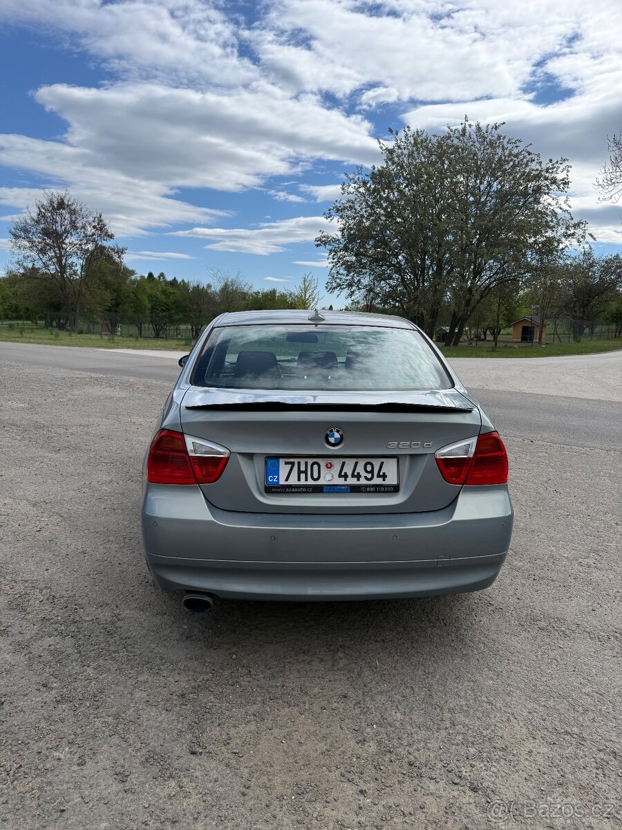 BMW E90 320d - 5