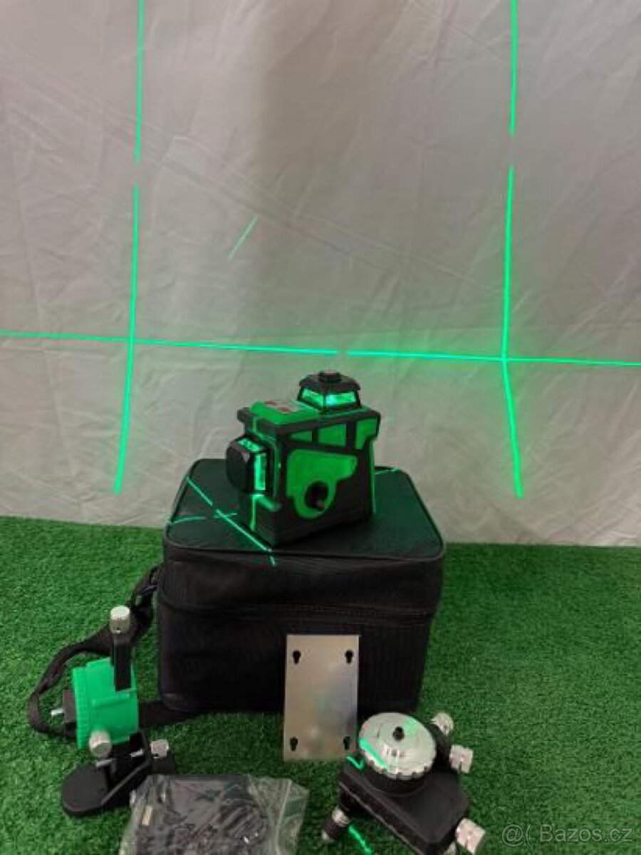 3D laser Zelený 360º rotační automatický křížový - 5