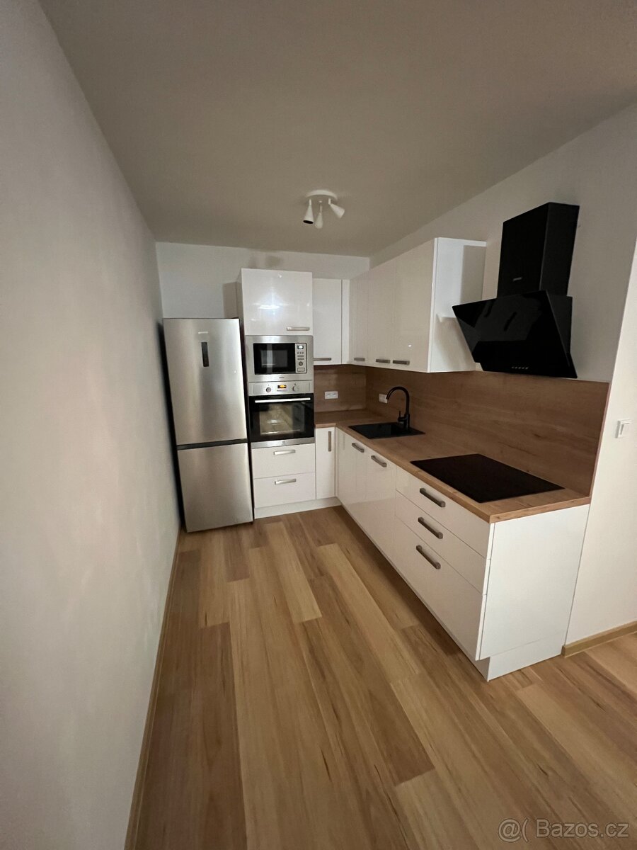 Nájem bytu 2+kk 40 m² Karla Čapka, Nymburk - 5