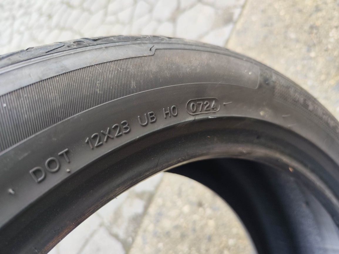 19"zánovní letní pneu Hankook Ventus 235/50/19 4ks = 6000Kč - 5