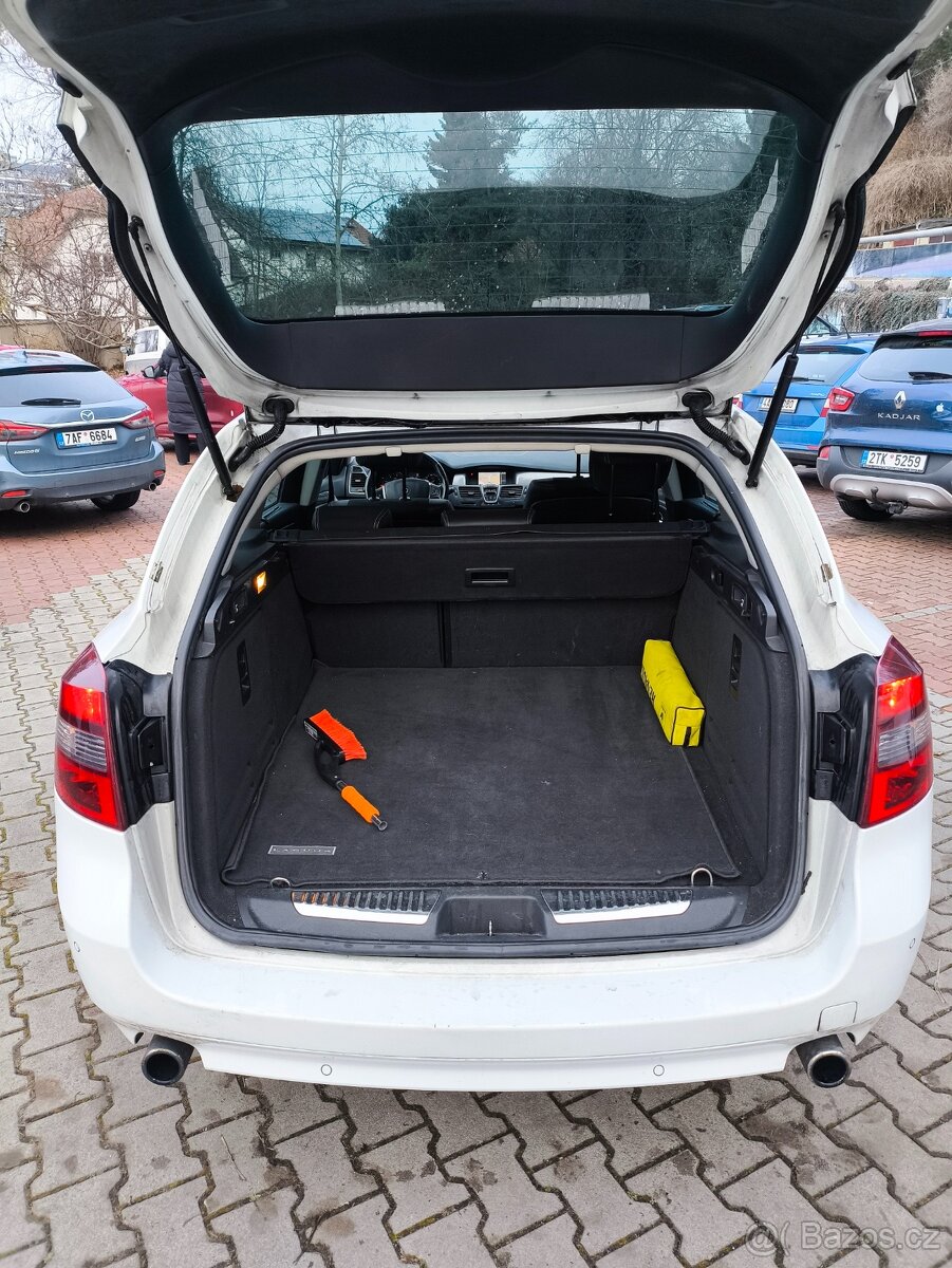 Renault Laguna III 2.0 dCi Grandtour - 5