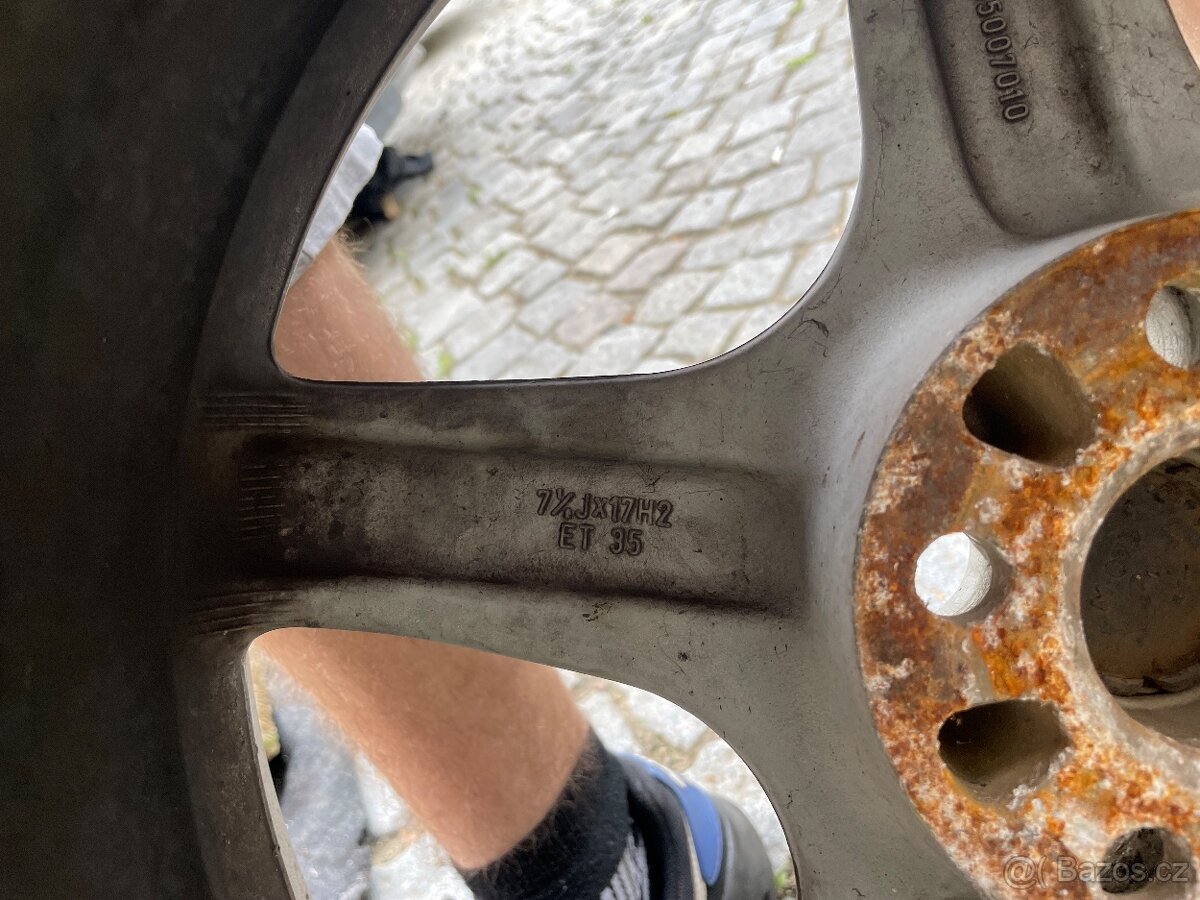 5x100 r17 205/50/17 zimní alu kola Škoda Octavia 1, golf 4, - 5