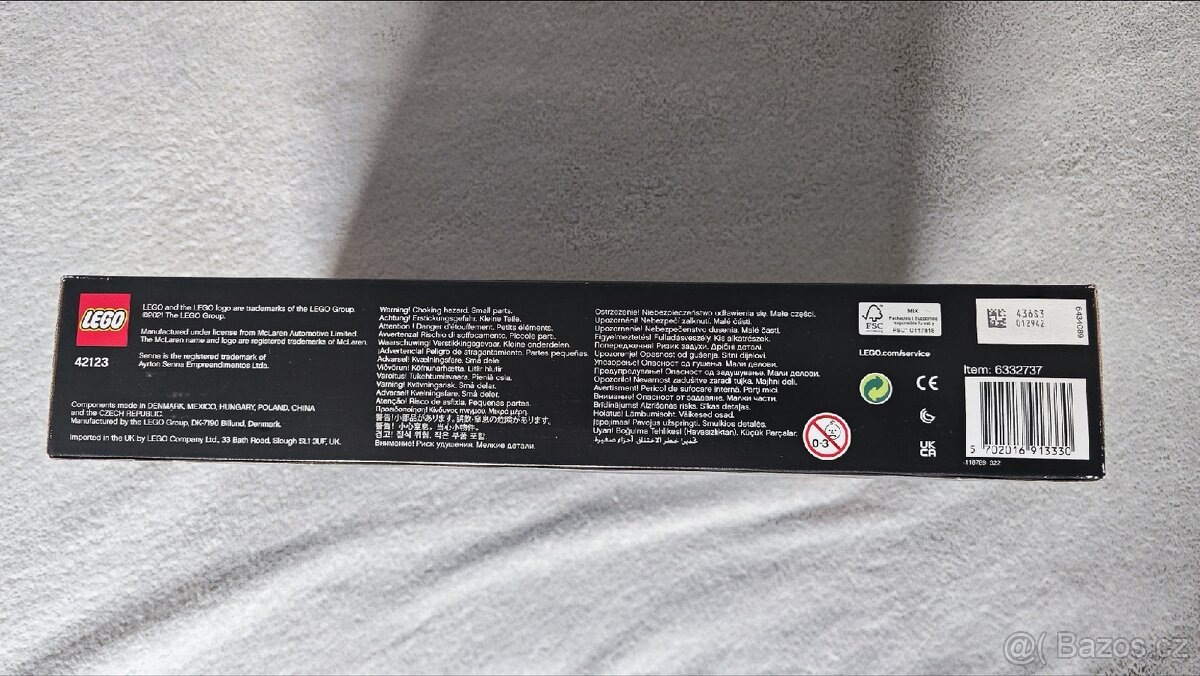 LEGO Technic 42123 McLaren Senna GTR
- 5