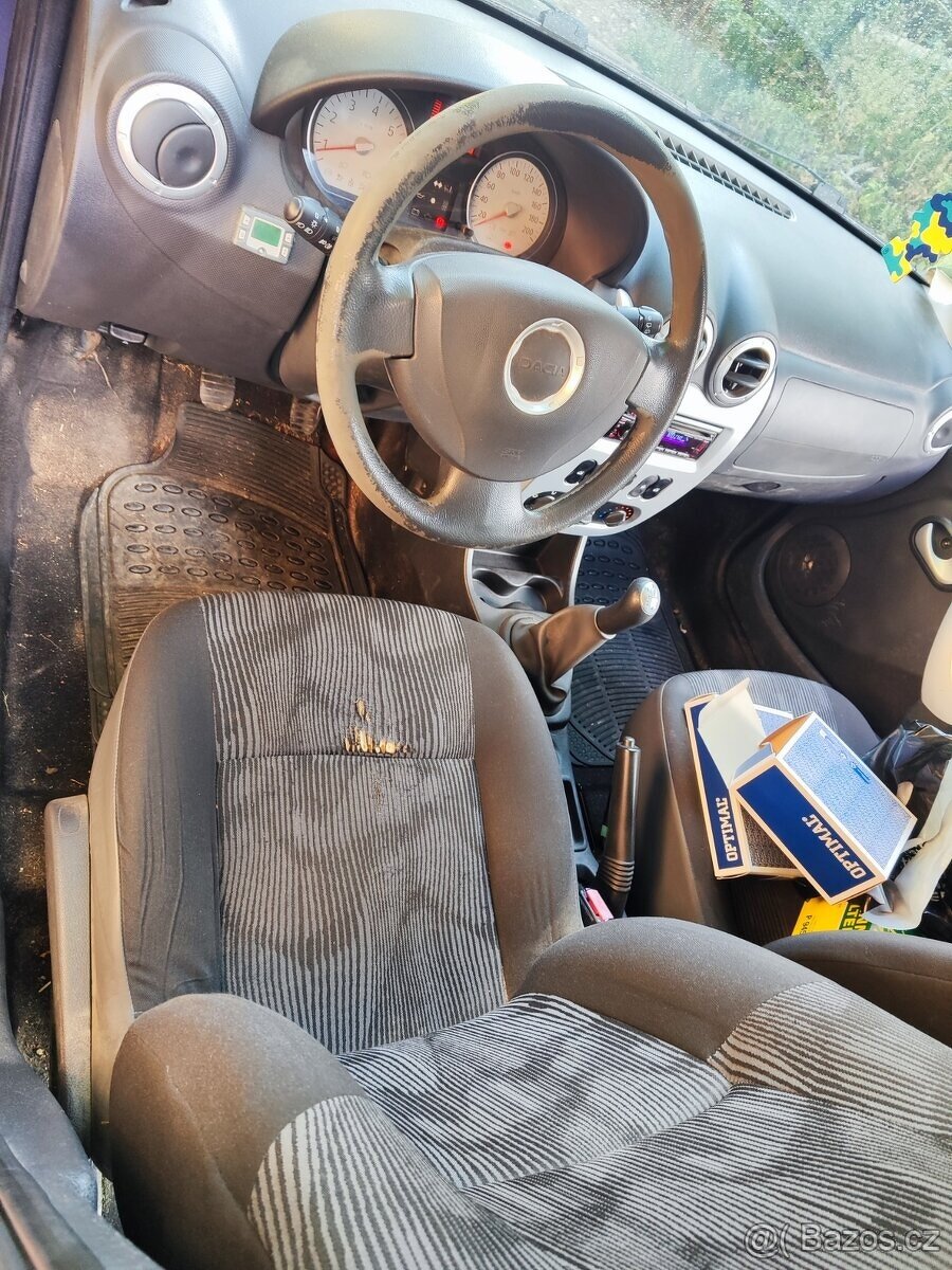 Dacia LOGAN MCV 1,6 Benzin 2011 Nemecke doklady - 5