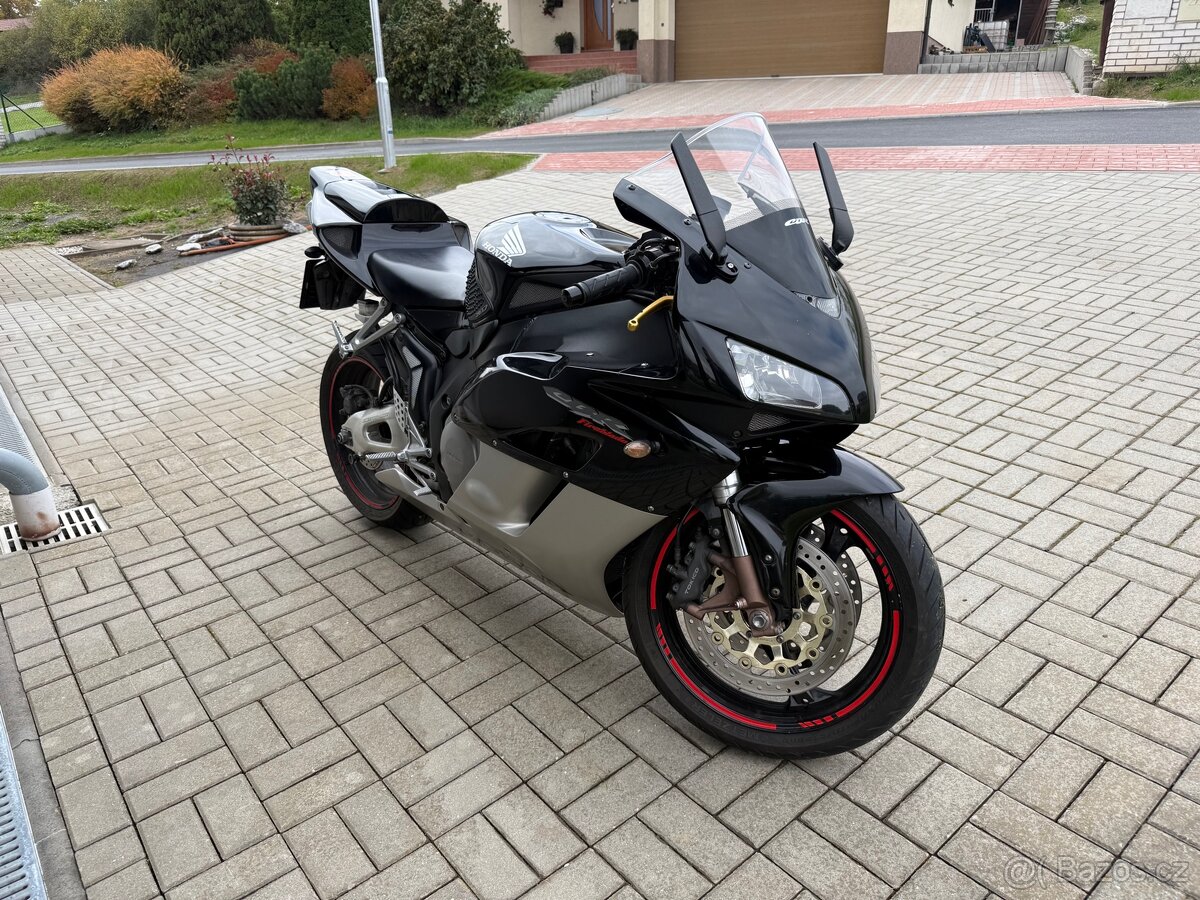 Honda CBR 1000rr - 5