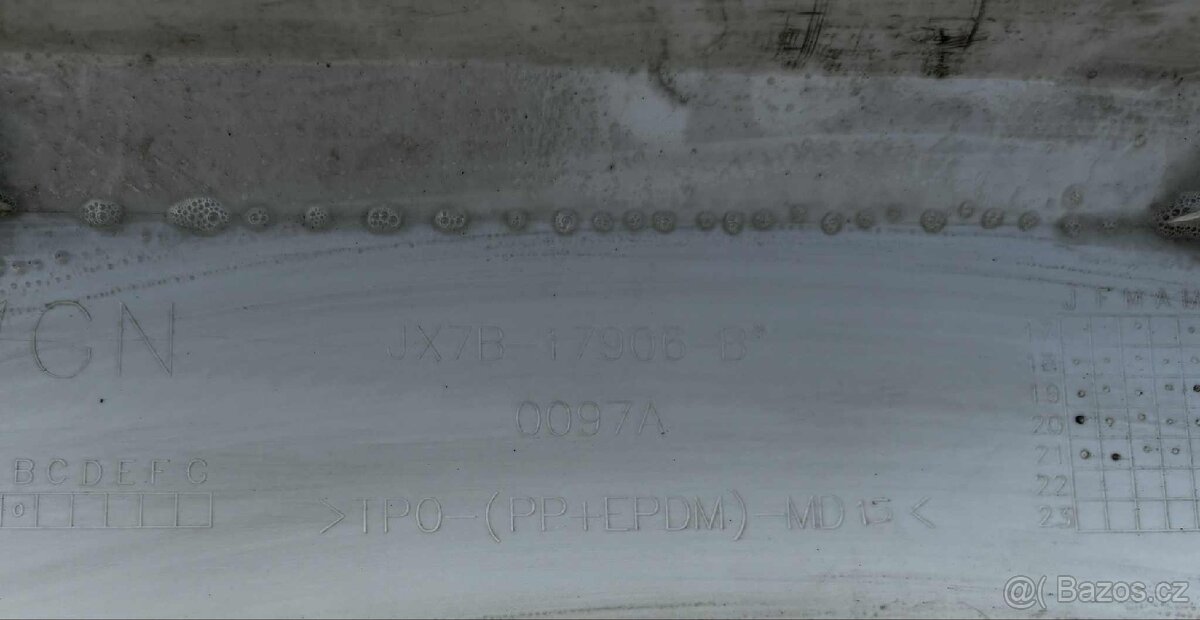 Ford Focus mk4 Combi - zadní nárazník - 5