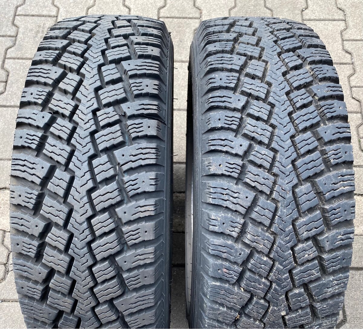 zimní 215/65 R16 a 275/50 R20 - 5