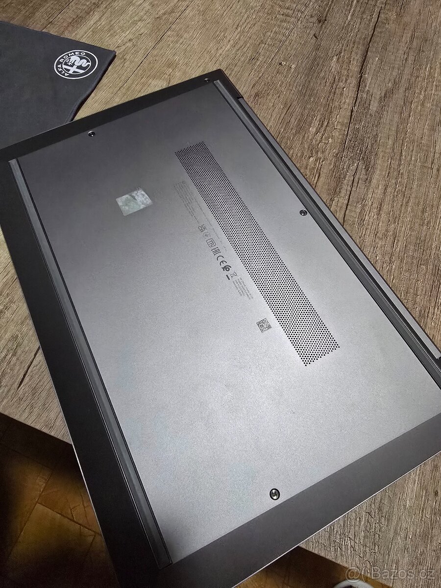 HP EliteBook 850 G8 – i5 / 16GB RAM / SSD / ZÁRUKA - 5