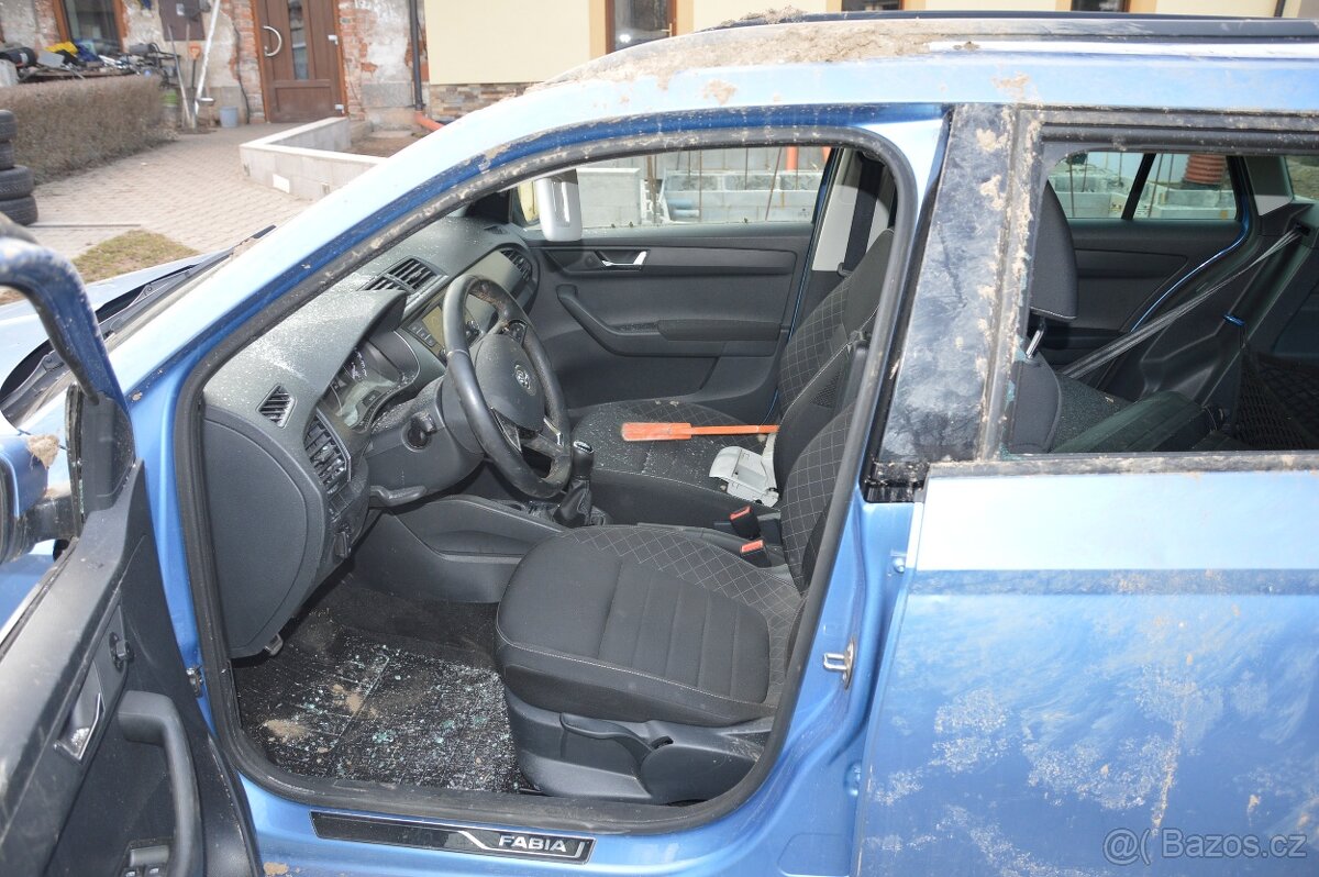 Škoda Fabia III combi 1.2TSI 81kW 81tkm klima park výhřev - 5