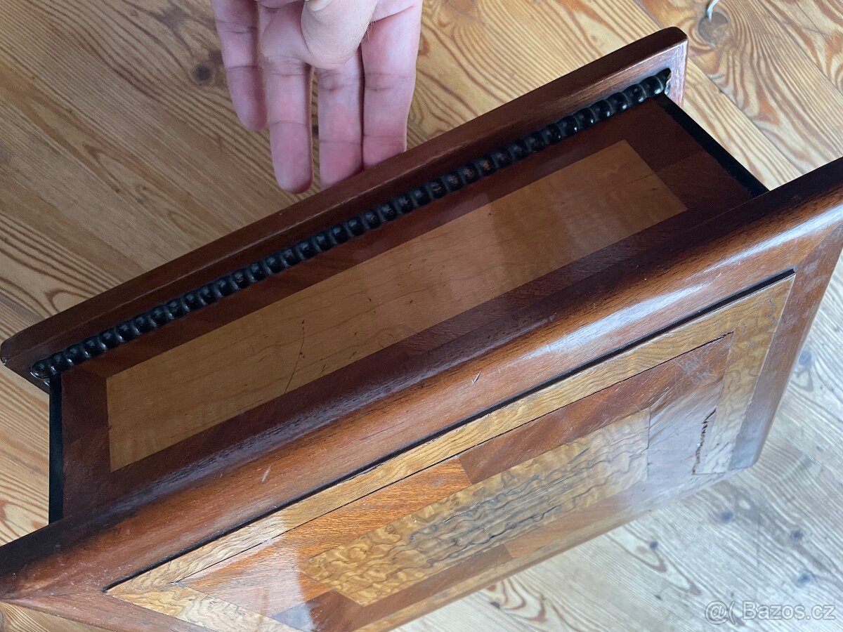 Starožitná šperkovnice - 5