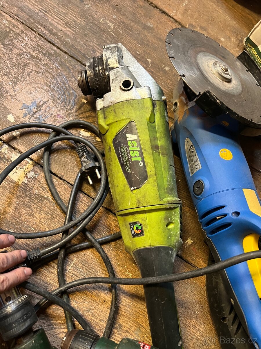 Staré nářadí na opravu/díly - 5
