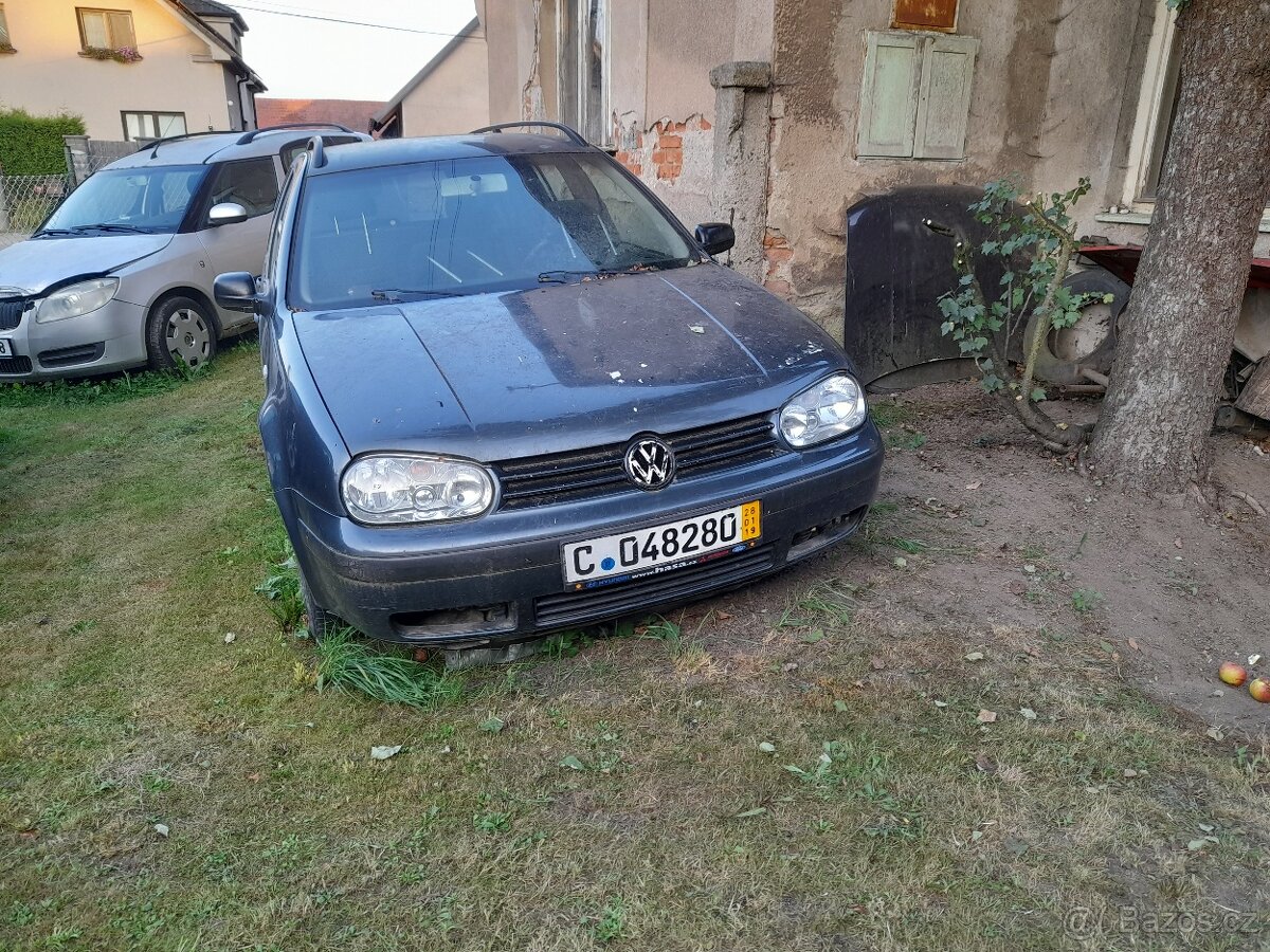 VW Golf 4 variant - 5
