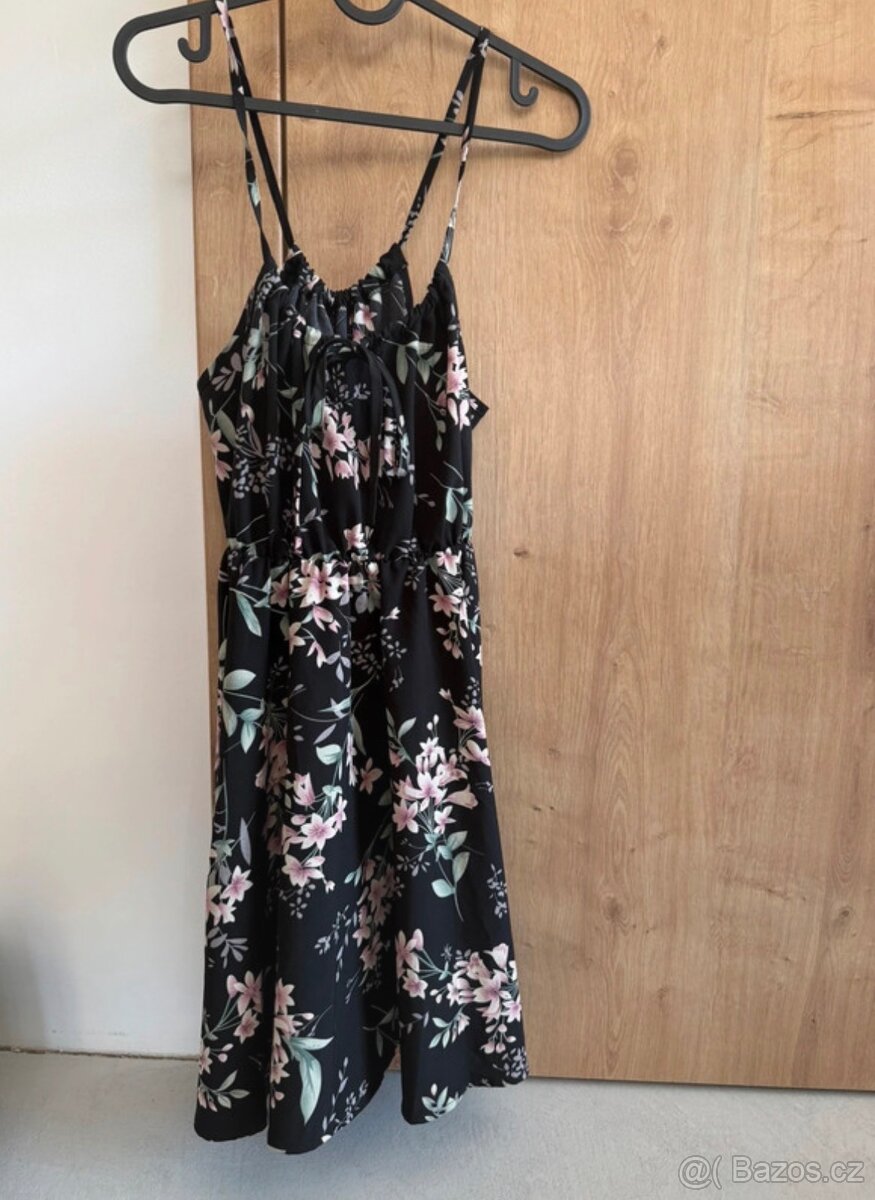 Mix oblečení dámské vel S - 5