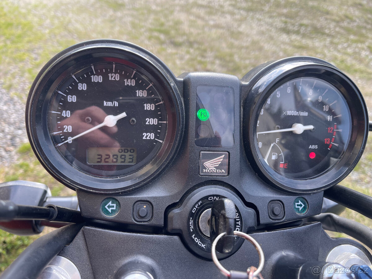 HONDA CBF 600N - 5