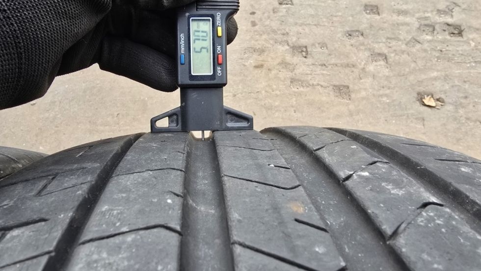 Letní pneu 245/35/20 Pirelli - 5