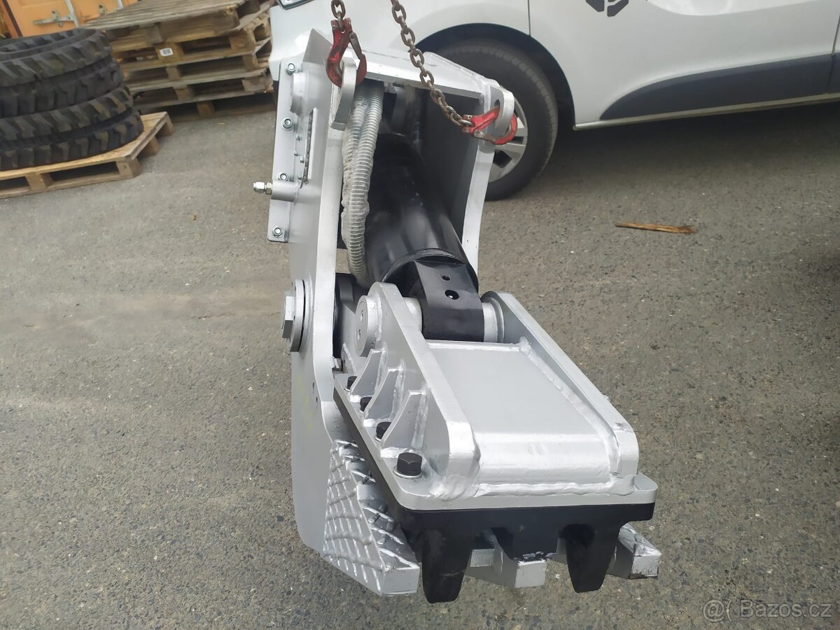 Pulverizér, vydrcovač HARDY HP04, 6-9t, 480kg - 5