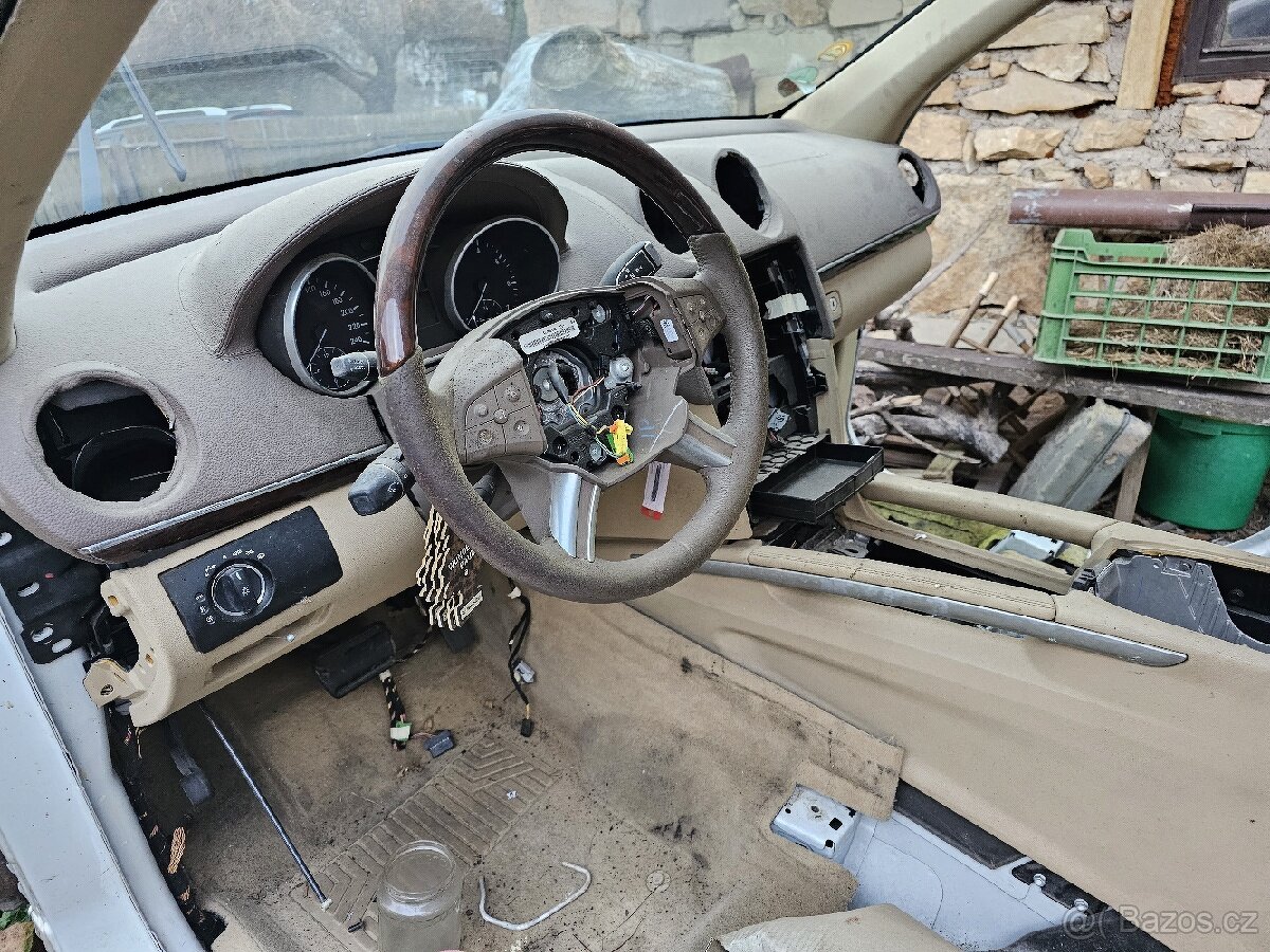 Mercedes Gl 450,500,550 - 5