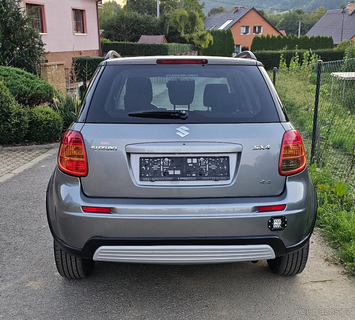 Suzuki SX4 1.6i 4X4 - 5