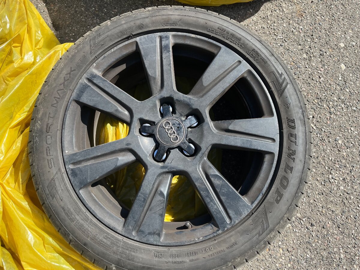 Kola Audi A6C6 2010 - 5
