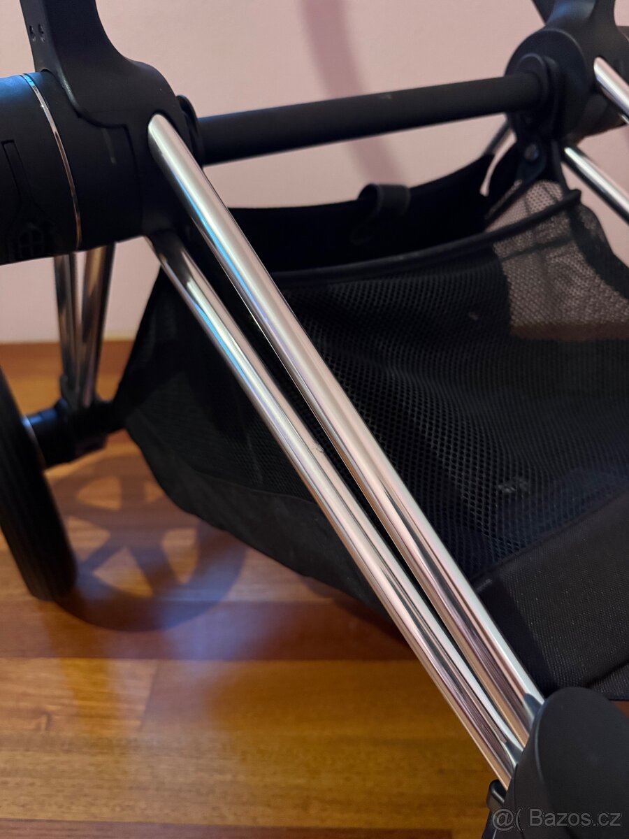 Rám/Podvozek outlet Cybex Priam 4.0 Chrome Black + kola - 5