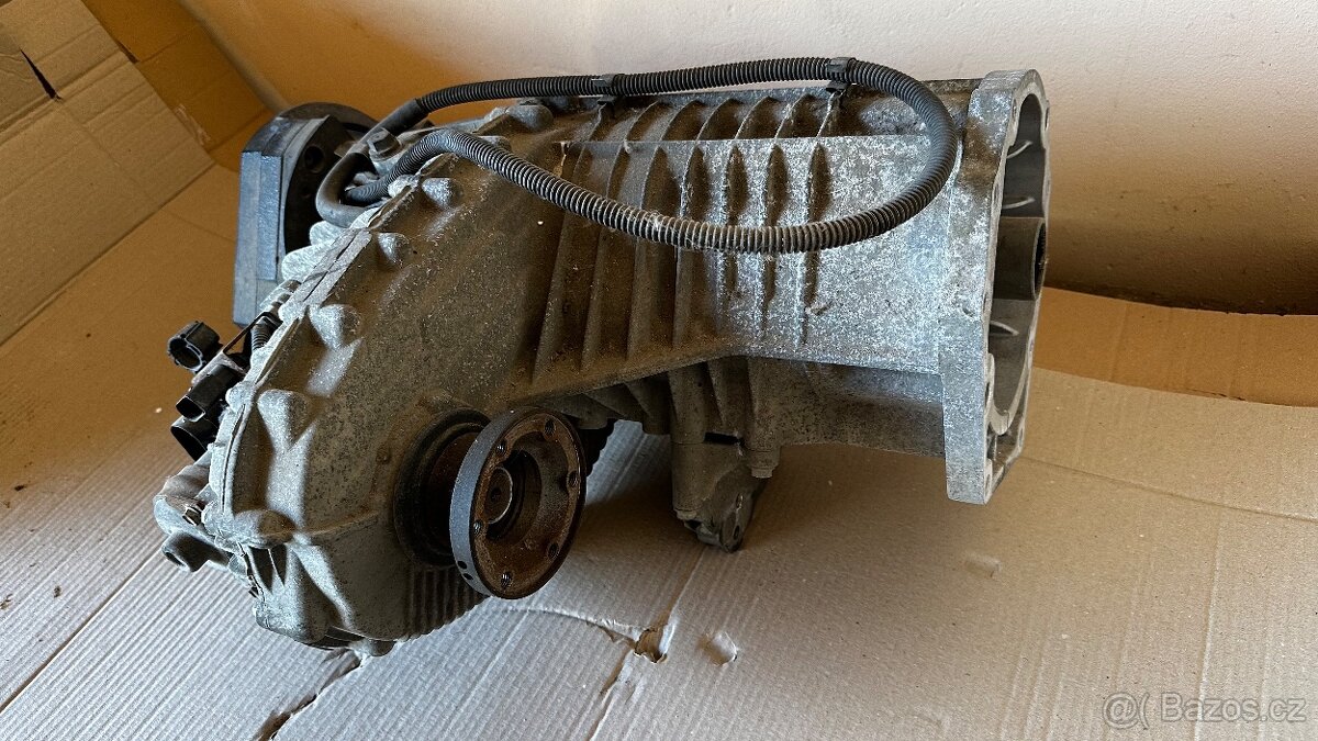 VW TOUAREG 7L - ROZVODOVKA 0AD341011 - 5