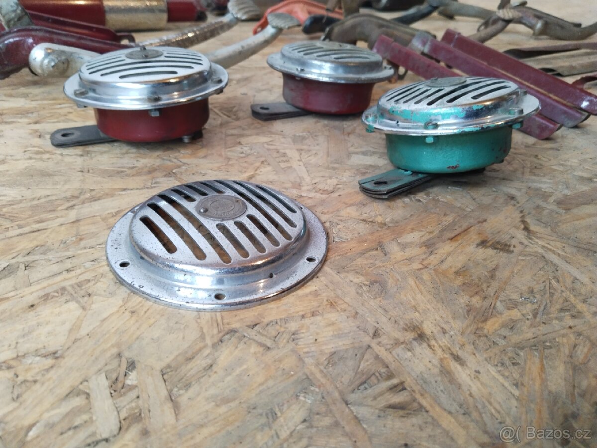 Jawa kývačka, panelka, ČZ - 5