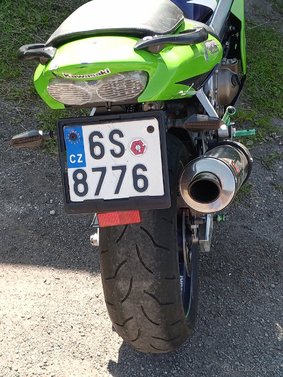 Kawasaki Ninja ZX 9 R - 5
