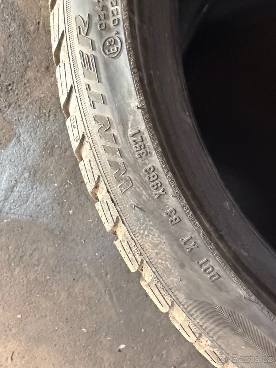275/35 r19 Pneu Pirelli SottoZero 3 - 5