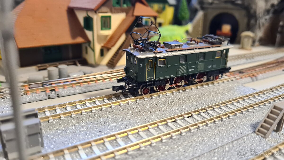 Vláčky N - električka BR 132 - 5
