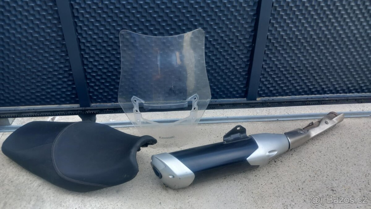 Kawasaki GTR 1400 - 5