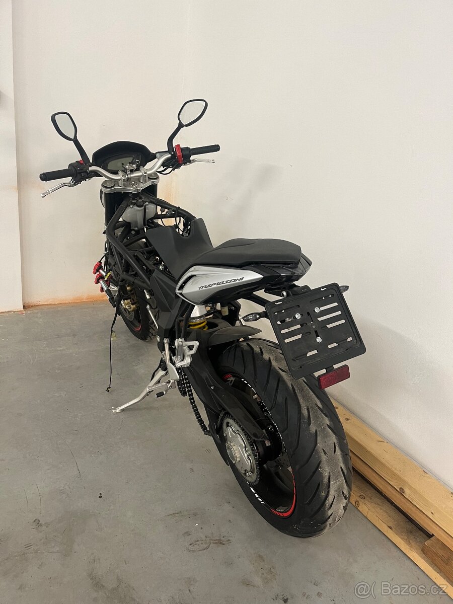 MV Agusta Brutale 675 - 5