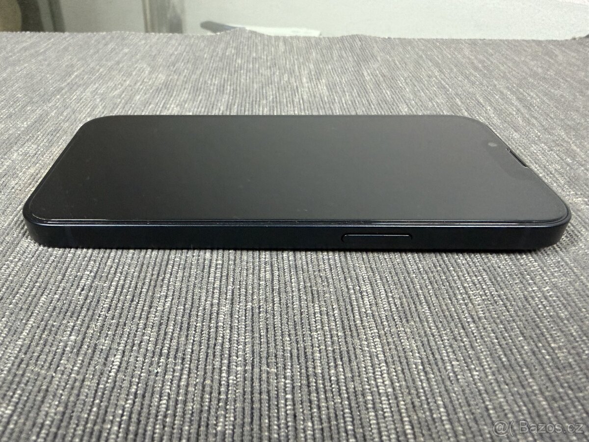 Apple iPhone 13 128GB Midnight Black - 5