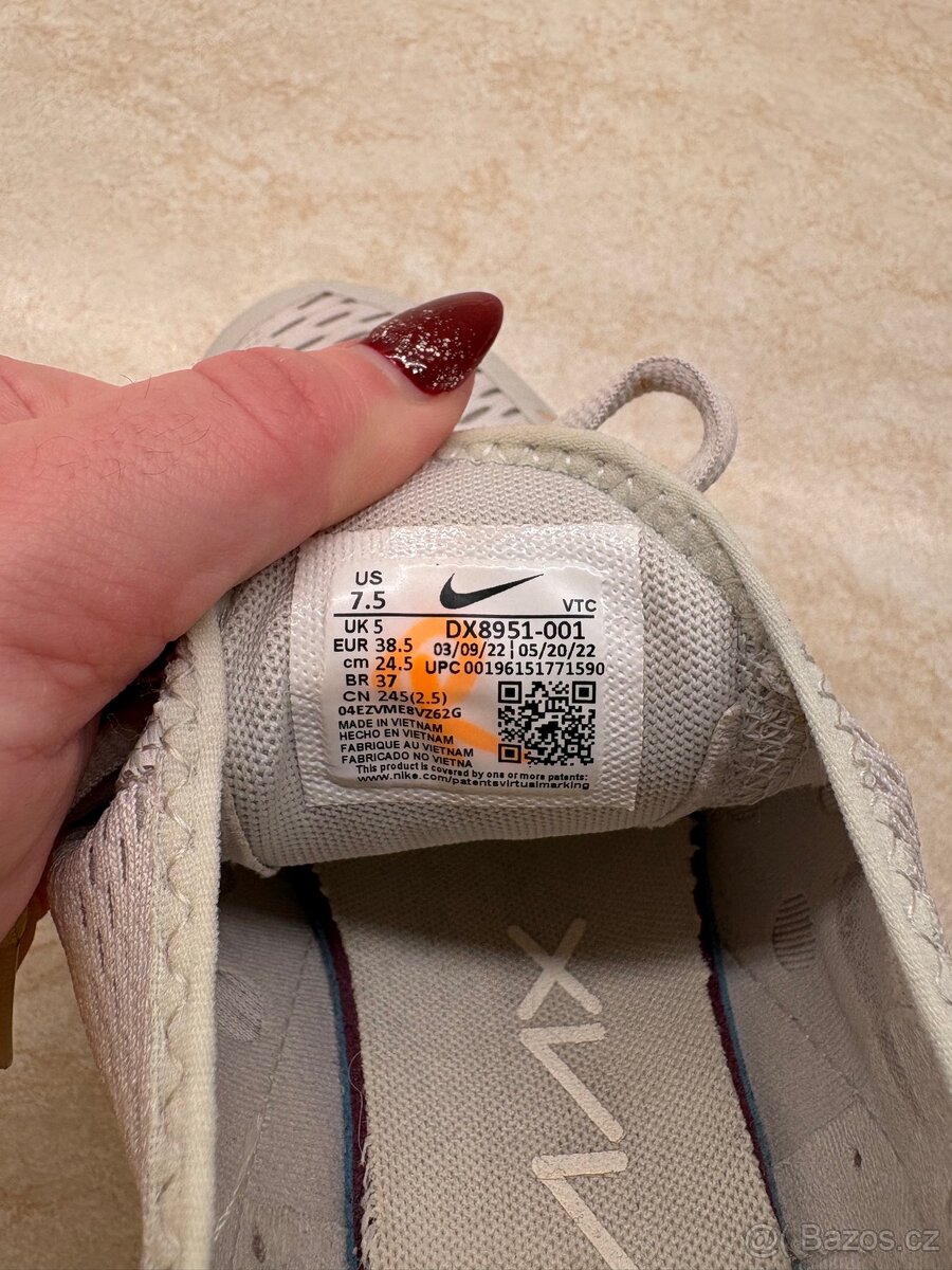 Botasky Nike Air Max 270 - 5