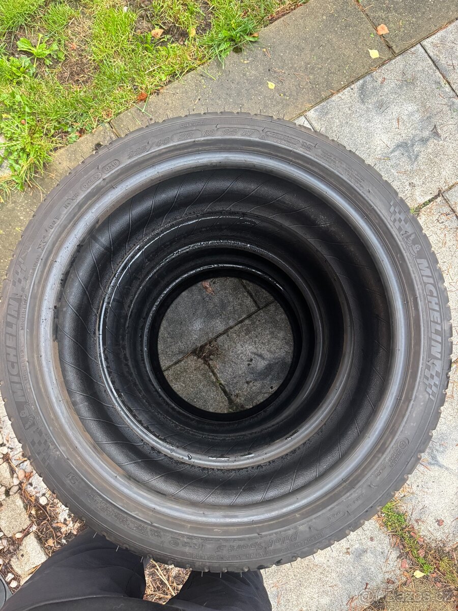 Sada letních pneu 225/40/18 Michelin - 5