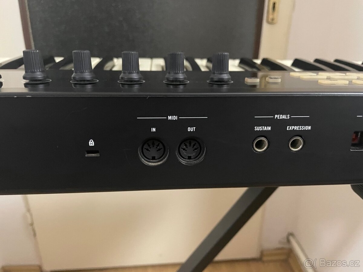 Komplete Kontrol S61 - 5