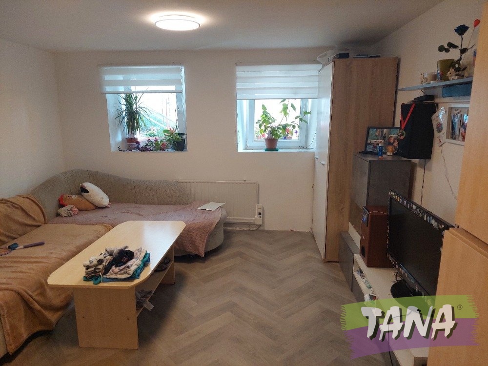 Prodej bytu 2+1 o výměře 54,5m2, v blízkosti města Turnov, o - 5