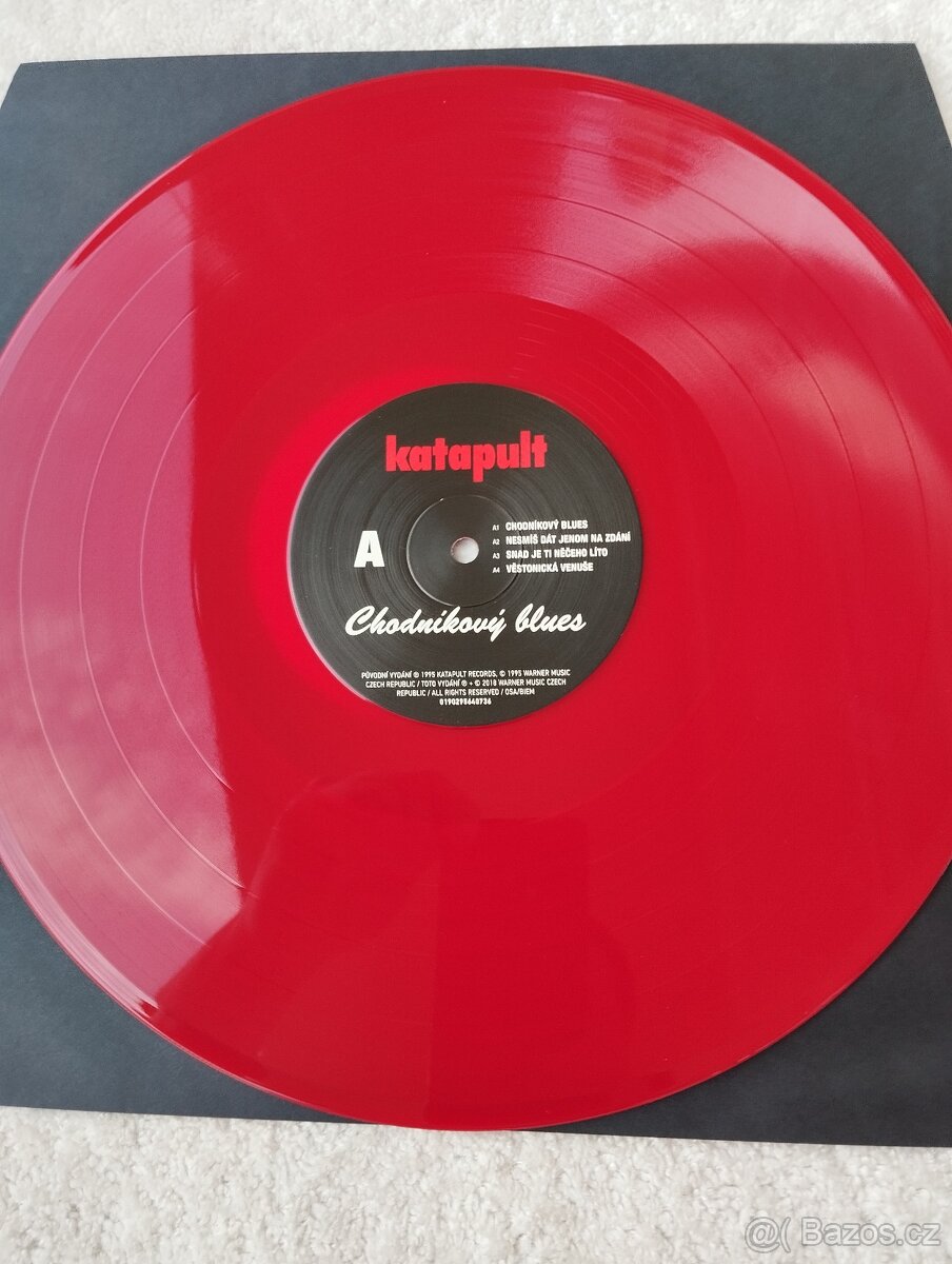KATAPULT - CHODNÍKOVÝ BLUES - 5