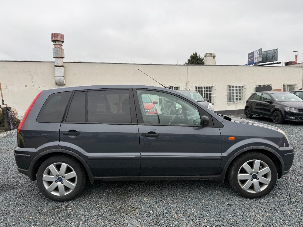 Ford Fusion 1.6i 74Kw Plus - 5