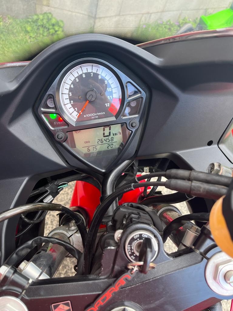 Suzuki SV650S rok 2006 - 5