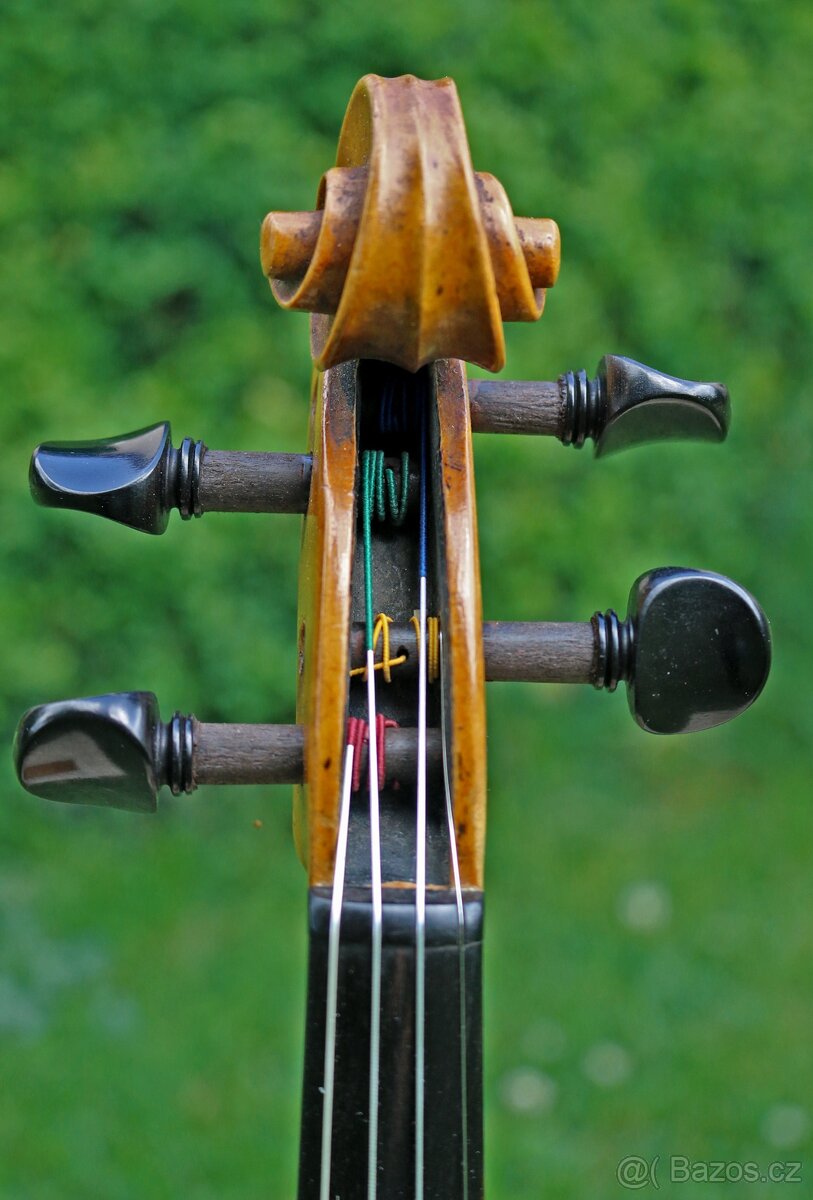 Staré mistrovské housle dle Guarneriho „del Gesù“ z r.1742 - 5