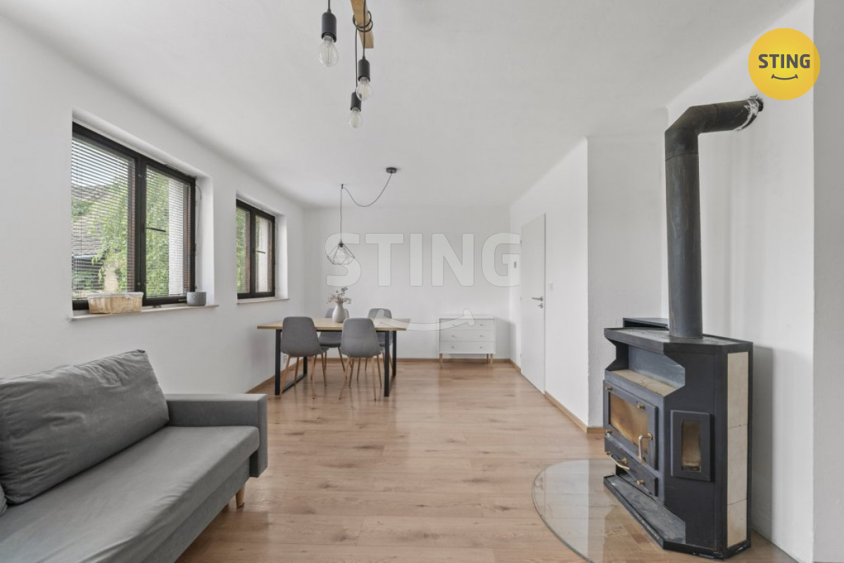 SLEVA: Prodej dvou rodinných domů se stodolou a velk, 132719 - 5