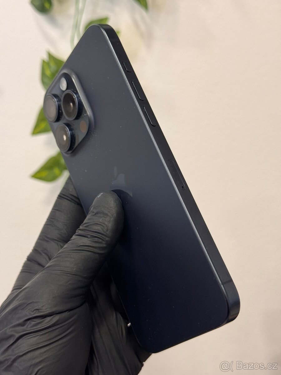 iPhone 15 Pro Max 512GB modrý - 5
