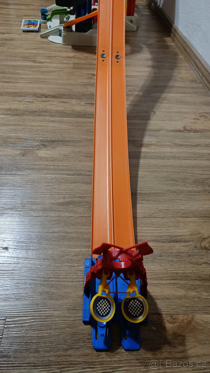 Hot wheels ultimátní mega garaz - 5