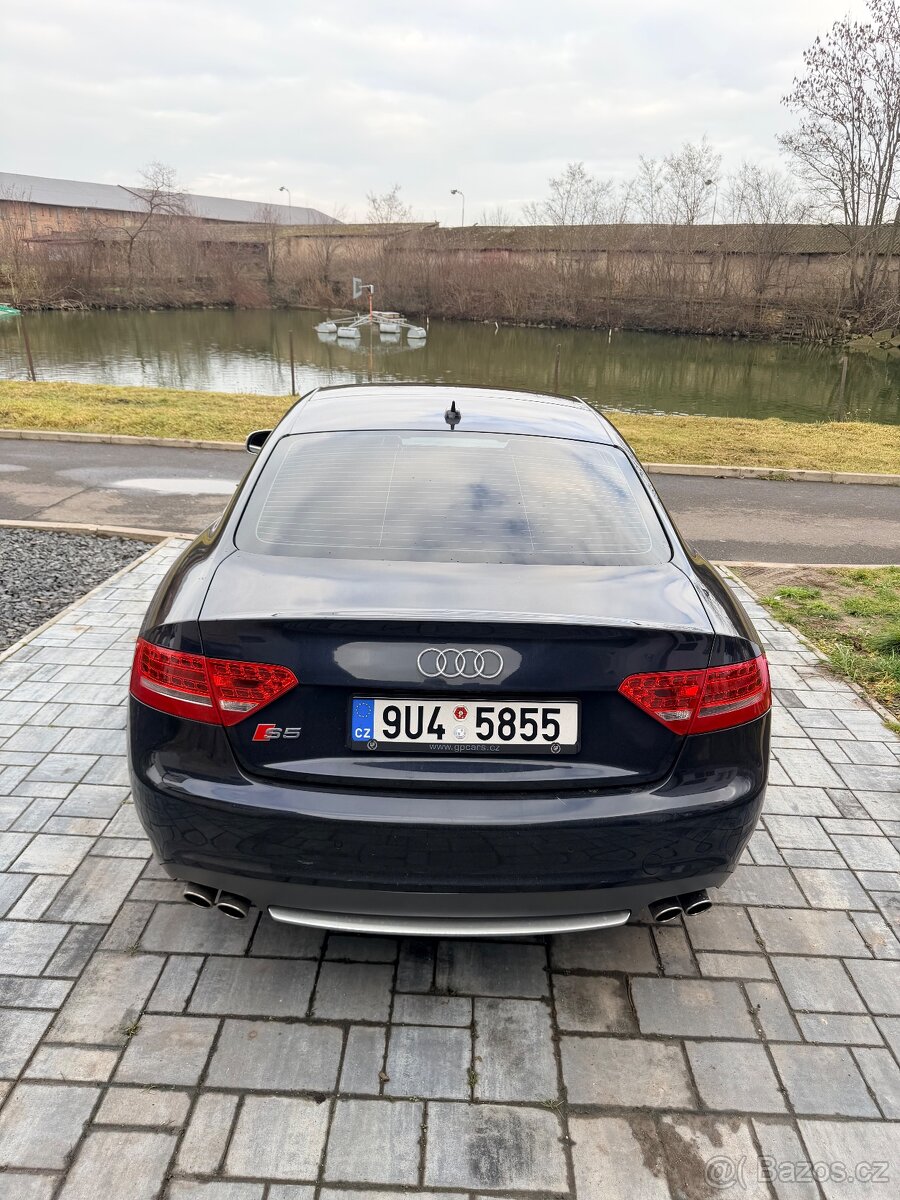 Audi S5 4.2 V8 - 5